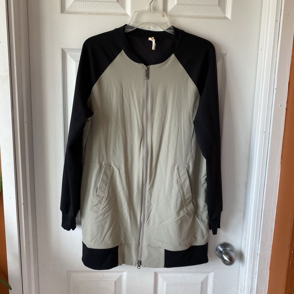 Lucy Jacket Women’s Size Large Full Zip Windbreaker Spring Jacket Lined